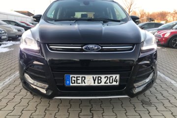 Tytanium S LED SKÓRA NAVI SZKLANY DACH